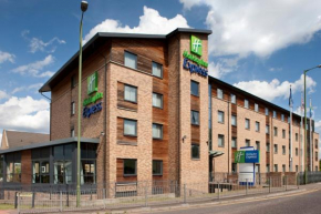 Holiday Inn Express Hemel Hempstead, an IHG Hotel